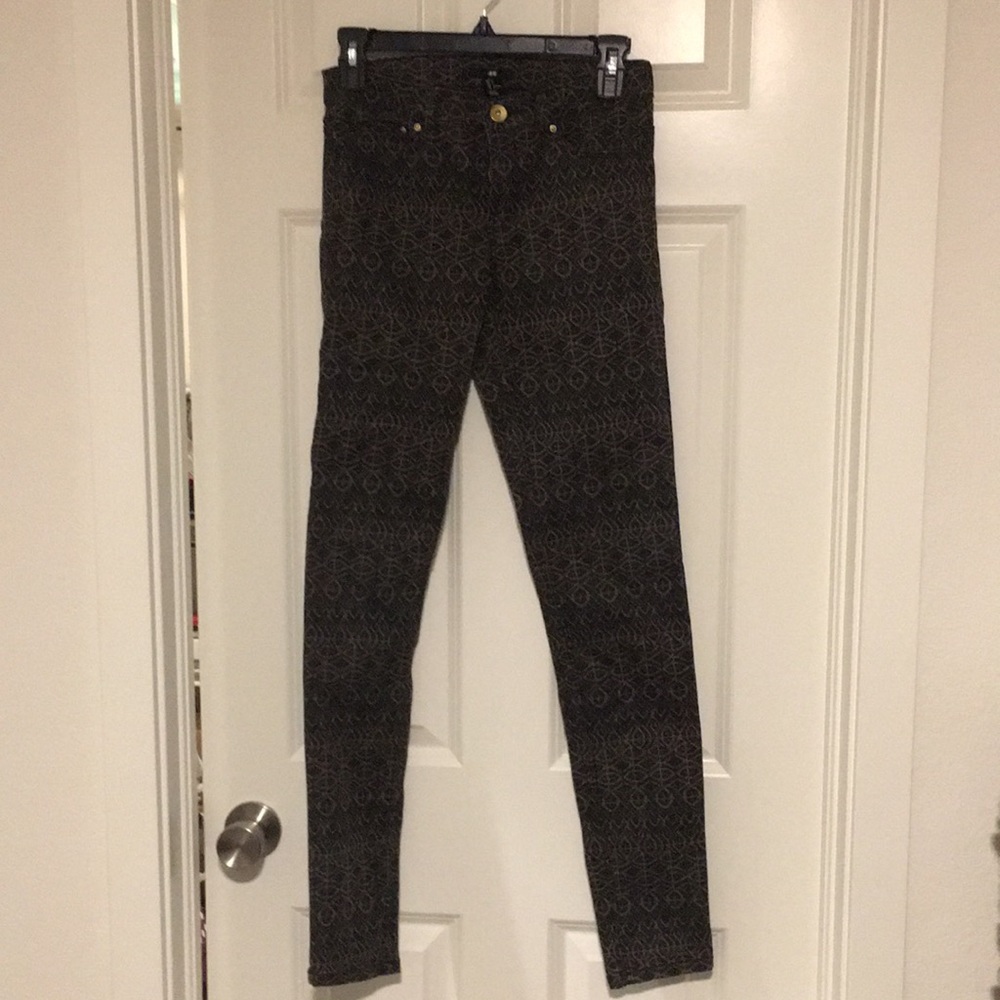 H&M skinny pants with pattern
